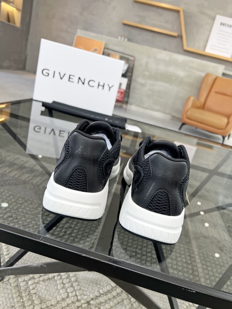 Givenchy Sneakers